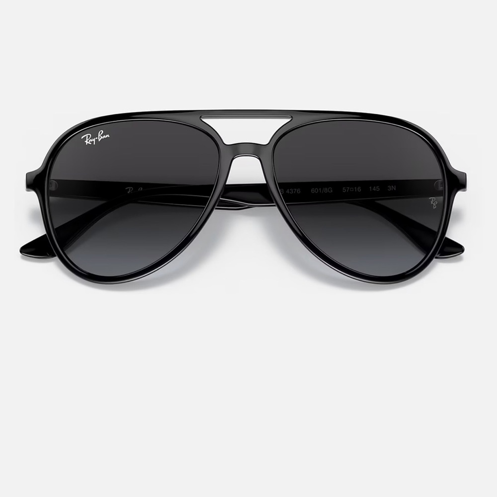 Ray-Ban Black Aviators